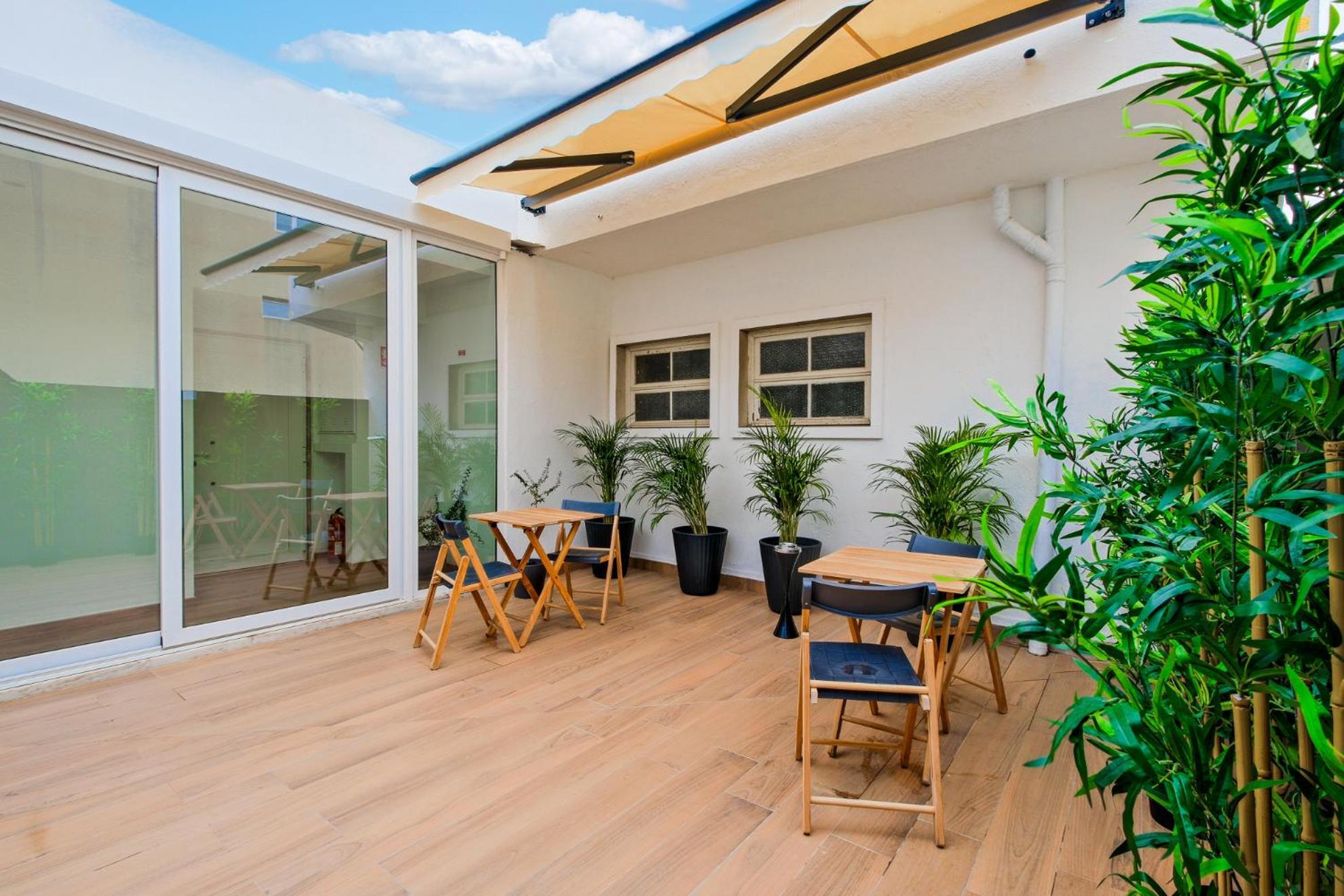 Lovely Fully Equipped Near Subway N7 Appartement Lisboa