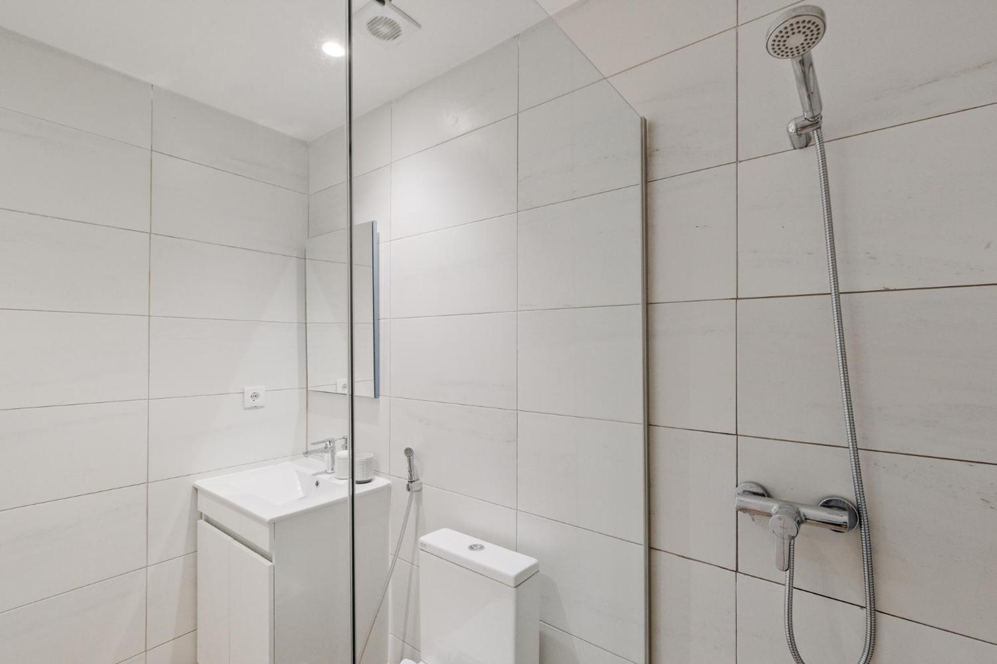 Lovely Fully Equipped Near Subway N7 Appartement Lisboa