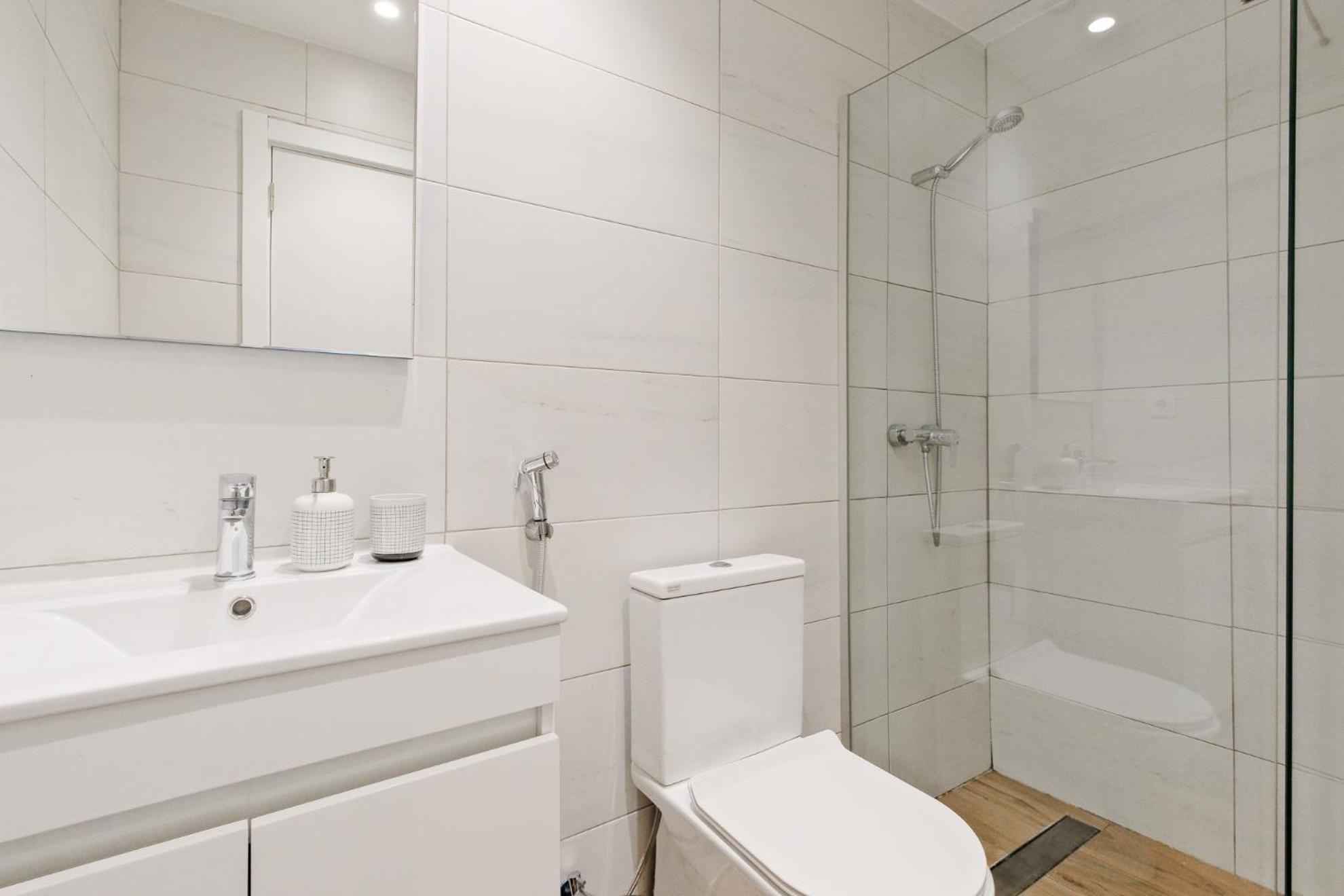 Appartement Lovely Fully Equipped Near Subway N7 Lisboa